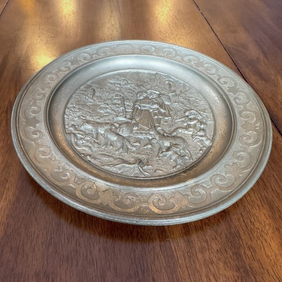 Antique SKS Zinn Hanging Plate 95% Pewter Rare Germany Farming Sheppard Scene - Picture 13 of 13